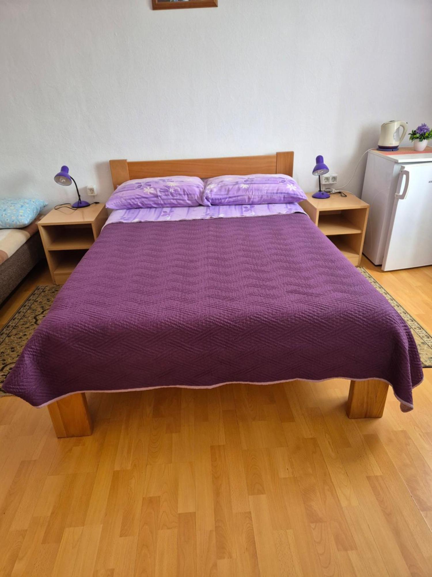 Guesthouse Milka โพลยานัค ภายนอก รูปภาพ